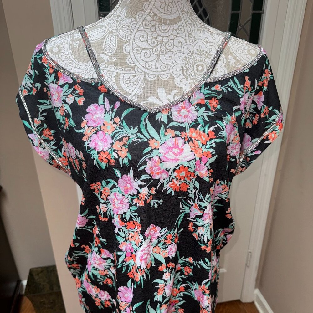 Thomas & Olivia Floral Print Top